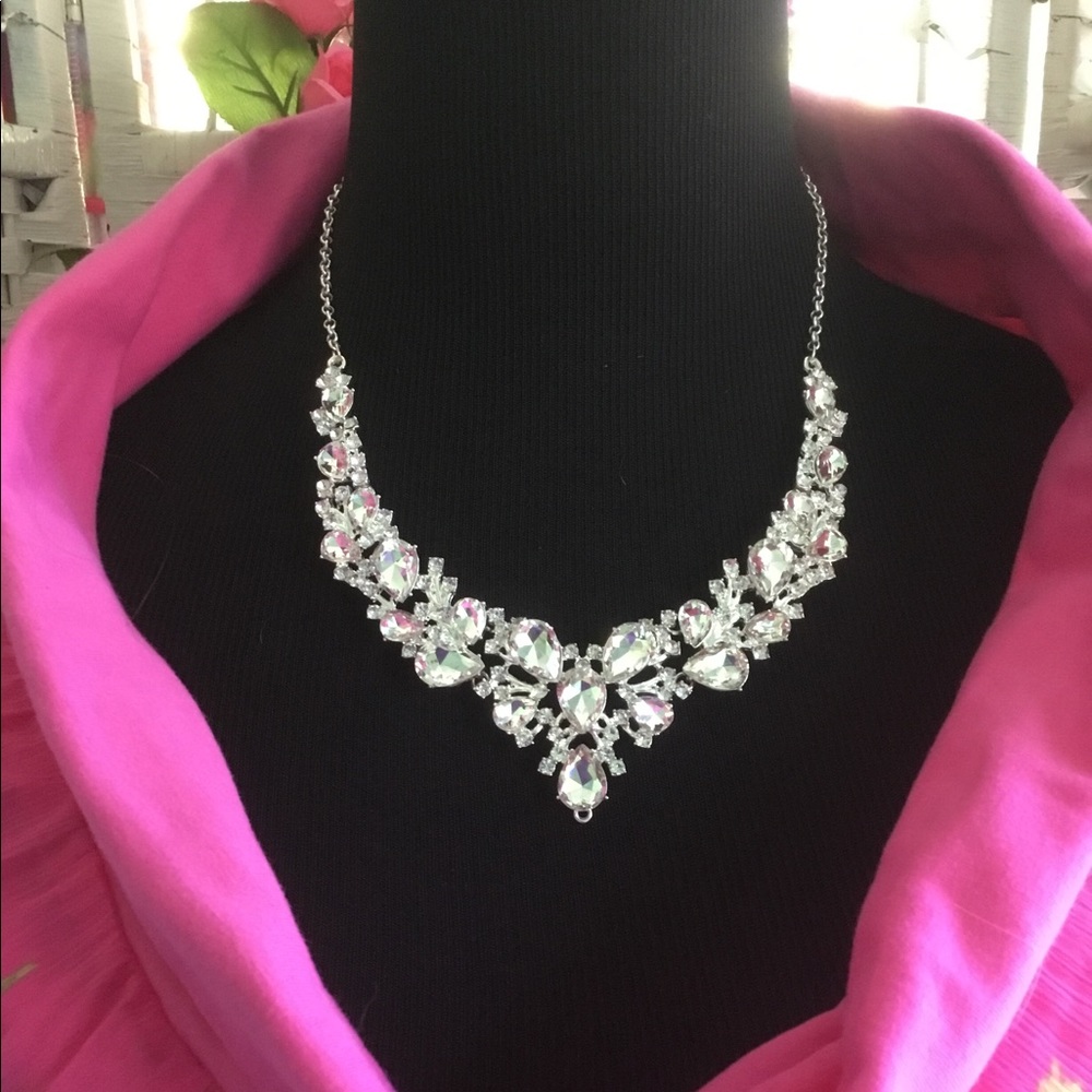 💖💎 Rhinestone Statement Bib Necklace GUC 💎💖 - Picture 2 of 10